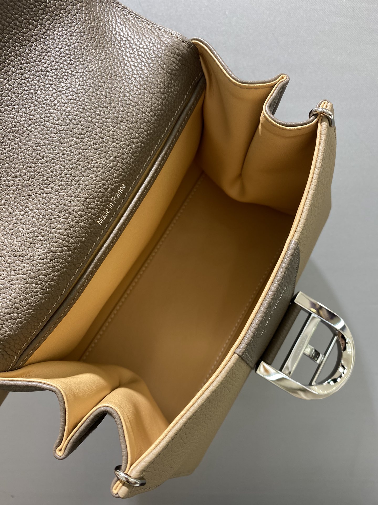 델보 브리앙 MM 토고백 스몰